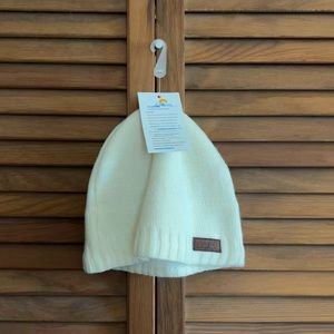 Cache Alaska White/Cream Beanie NWT